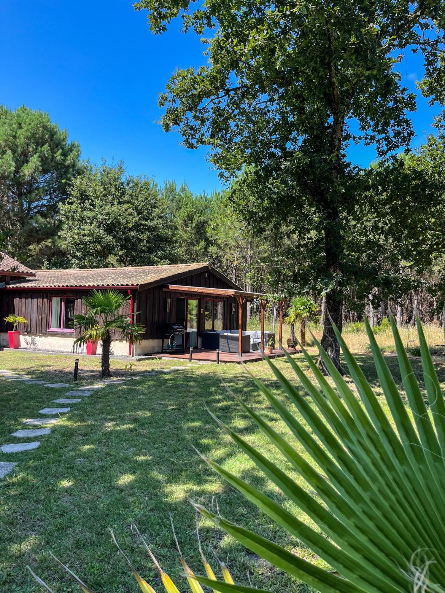 Hacienda De La Canopee Avec Piscine Chauffee Au Sel Уртен Екстериор снимка